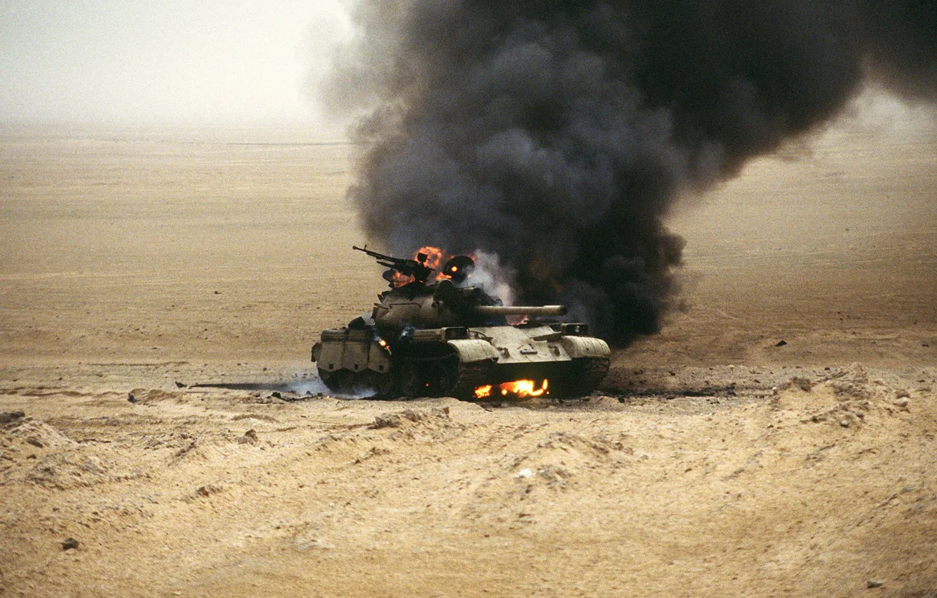 Photo wallpaper fire, war, tank, Iraq, T-54