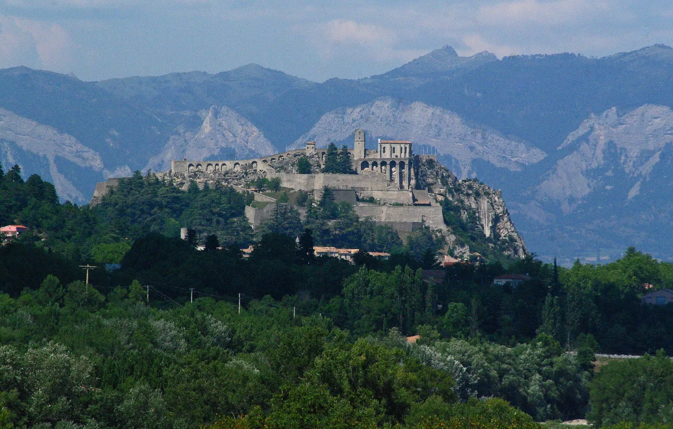Photo wallpaper trees, mountains, rocks, France, fortress, Sisteron
