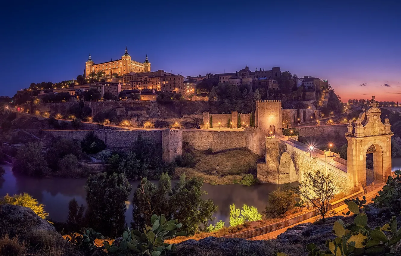 Photo wallpaper night, the city, lights, castle, panorama, Spain, Toledo