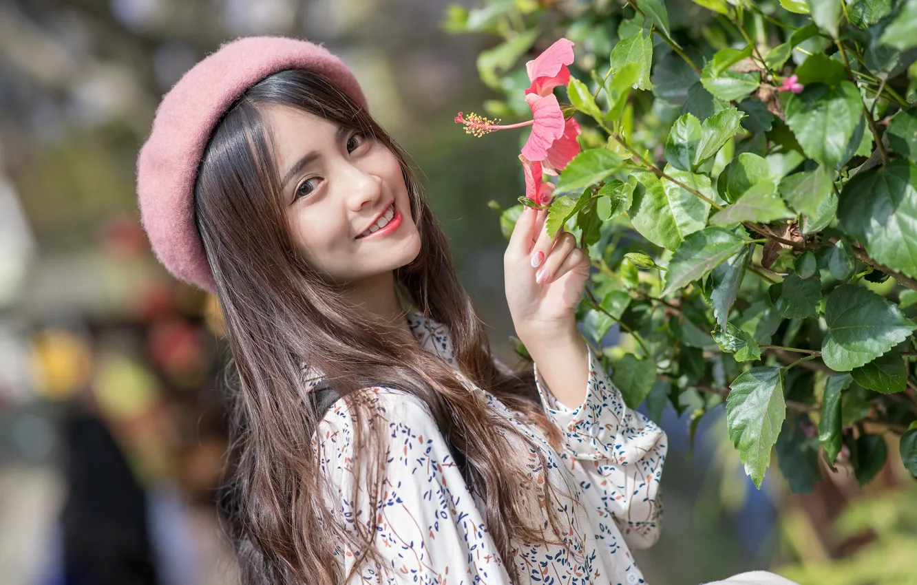 Photo wallpaper girl, flowers, smile, Bush, spring, Asian, takes