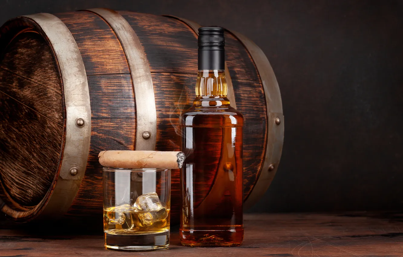 Photo wallpaper glass, ice, whiskey, vintage, smoke, wood, bar, background