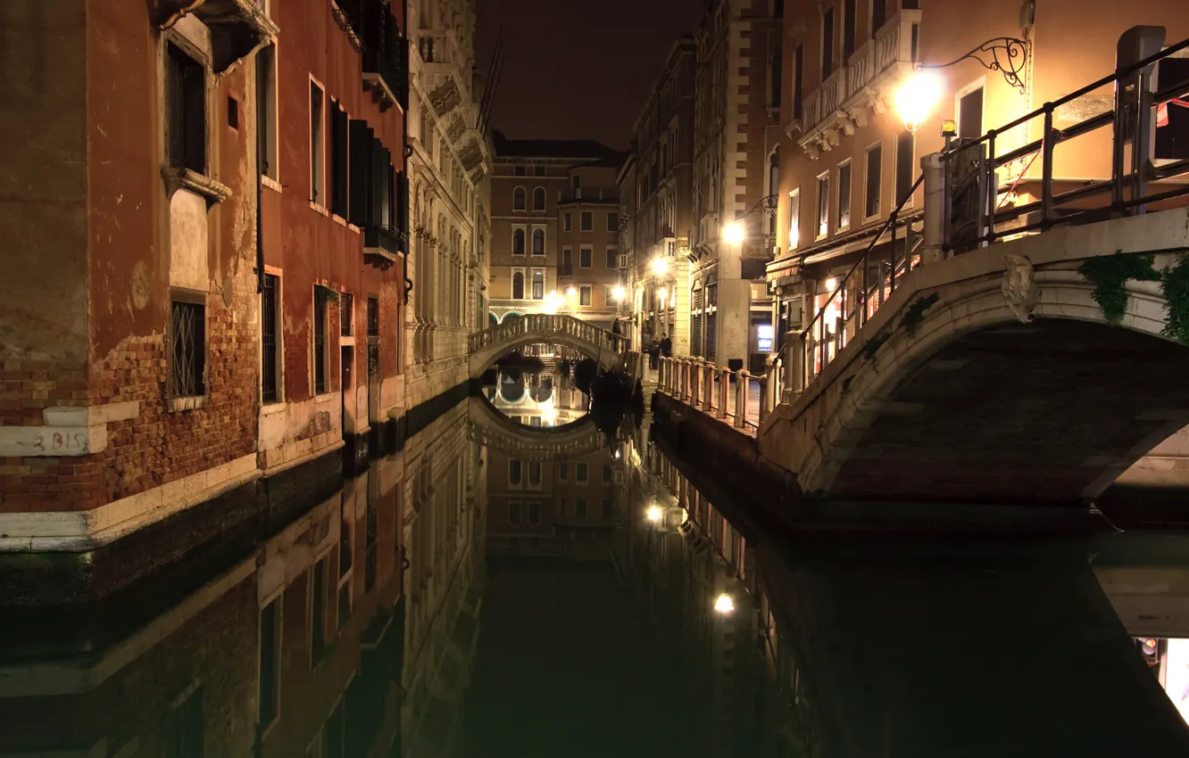 Photo wallpaper night, channel, Venice, Italy