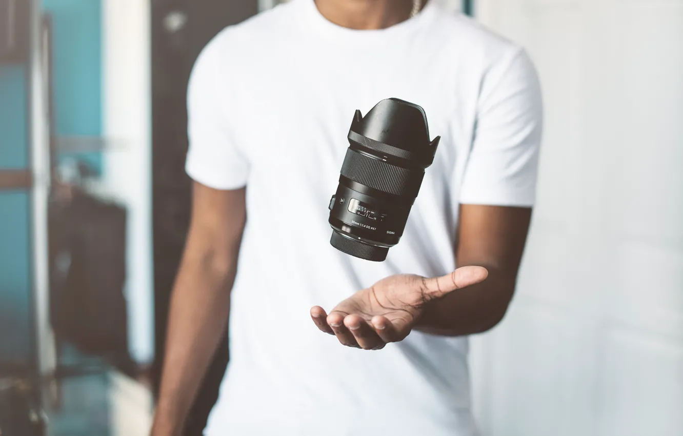 Photo wallpaper room, hands, lens, male, Sigma