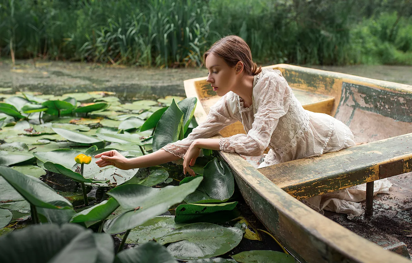 Photo wallpaper girl, boat, Lily, Dmitry Begma, photo shoot in the water