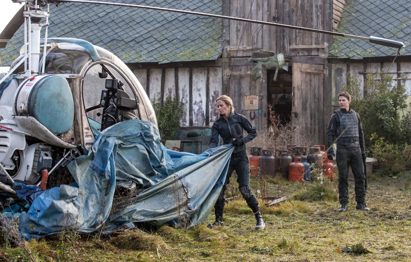 Photo wallpaper helicopter, Tom Cruise, Emily Blunt, Emily Blunt, Tom Cruise, Edge of Tomorrow, Edge of tomorrow