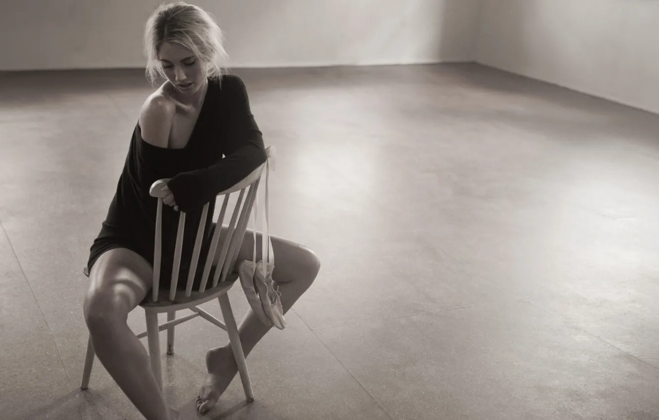 Photo wallpaper girl, light, photo, Wallpaper, chair, the room