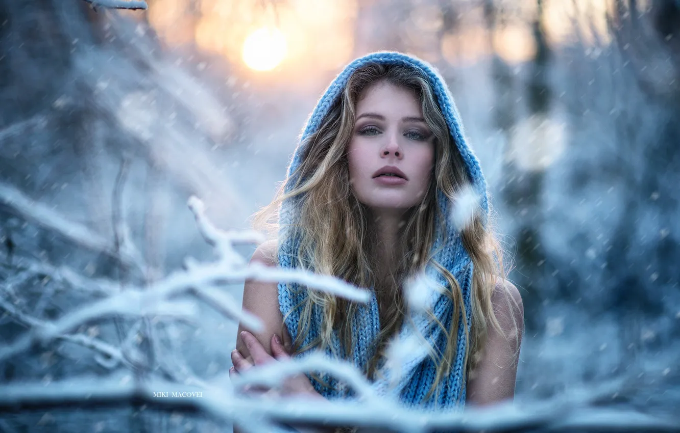 Photo wallpaper winter, girl, the sun, snow, bokeh, Miki Macovei Come With, Venkara Capris