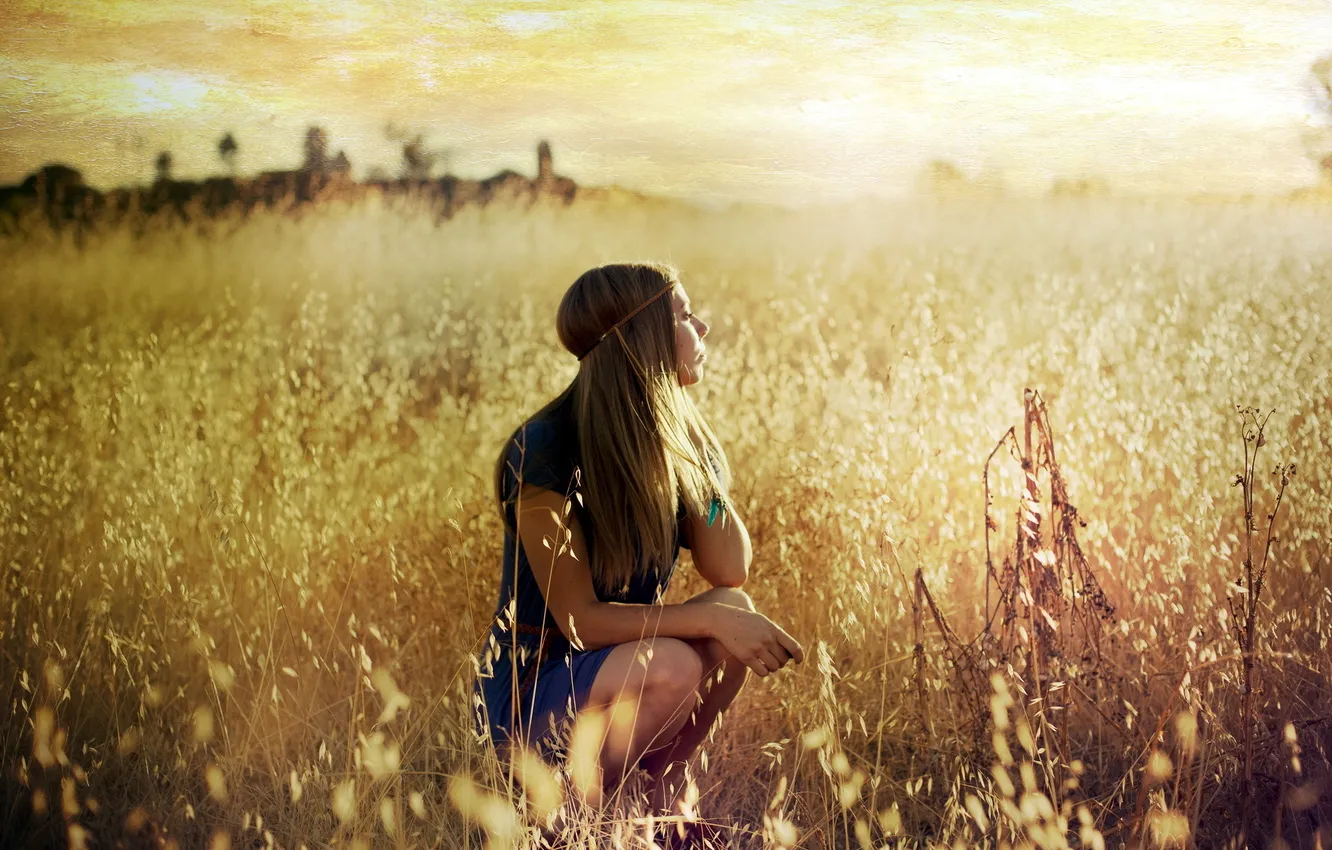 Photo wallpaper field, girl, sunset, mood