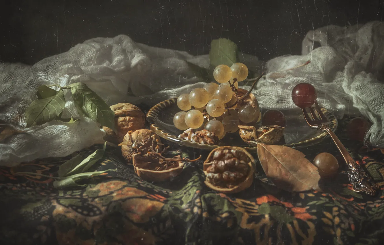 Photo wallpaper leaves, light, table, grapes, plug, nuts, still life, tablecloth