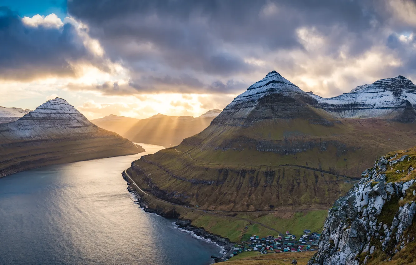 Photo wallpaper the sun, clouds, mountains, rocks, tops, slope, house, pond