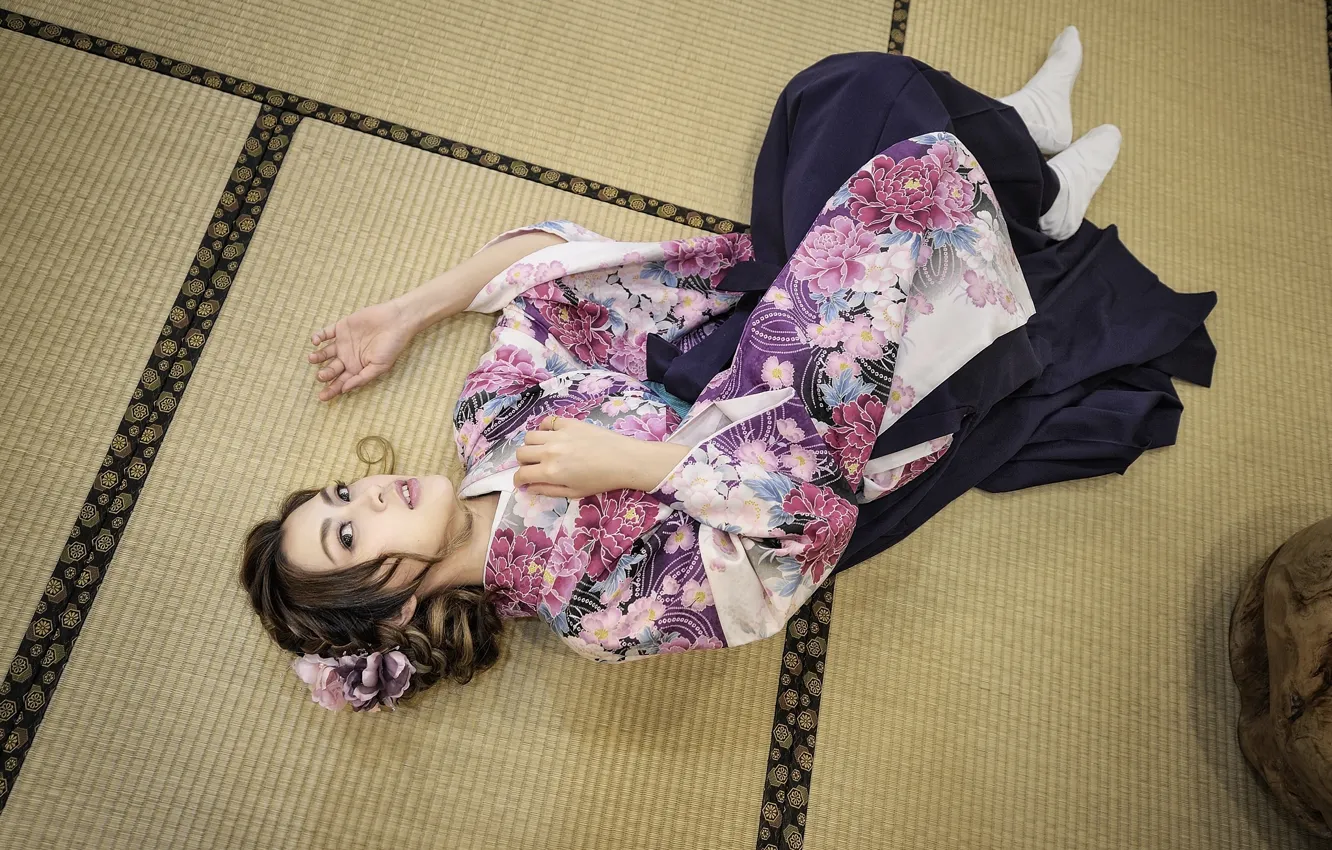 Photo wallpaper look, girl, floor, lies, kimono, Asian