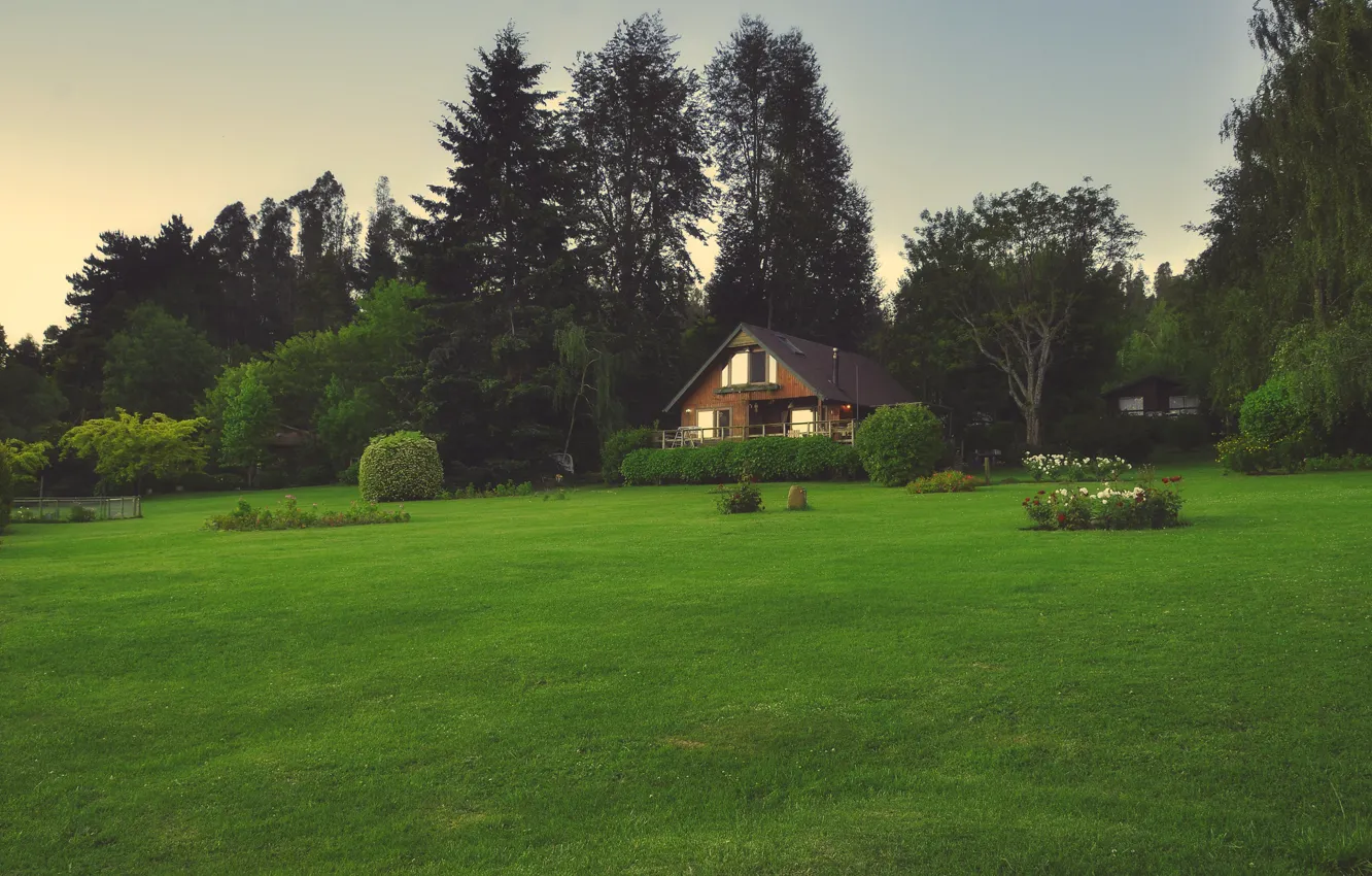 Photo wallpaper landscape, home, lawn