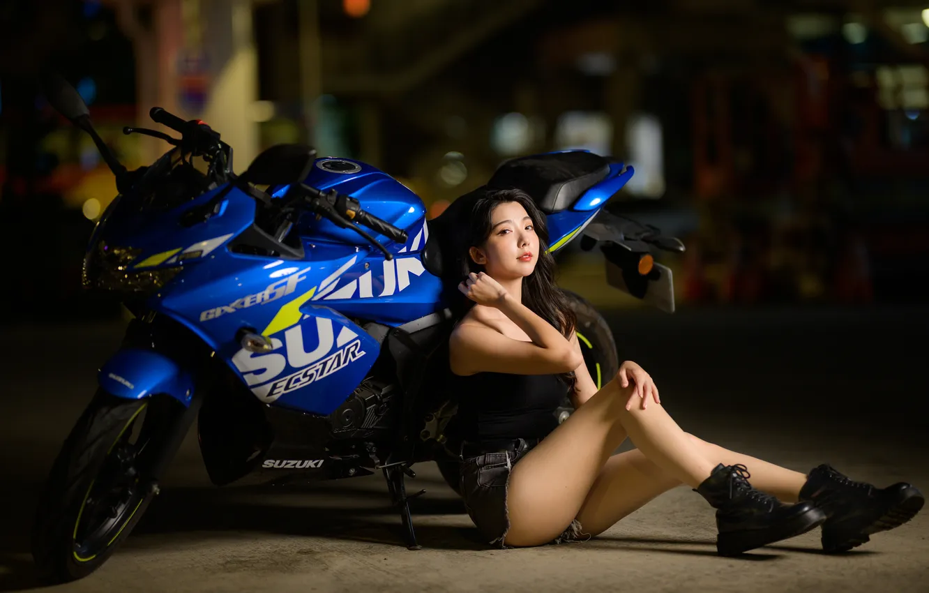 Photo wallpaper look, night, pose, model, shorts, portrait, makeup, shoes