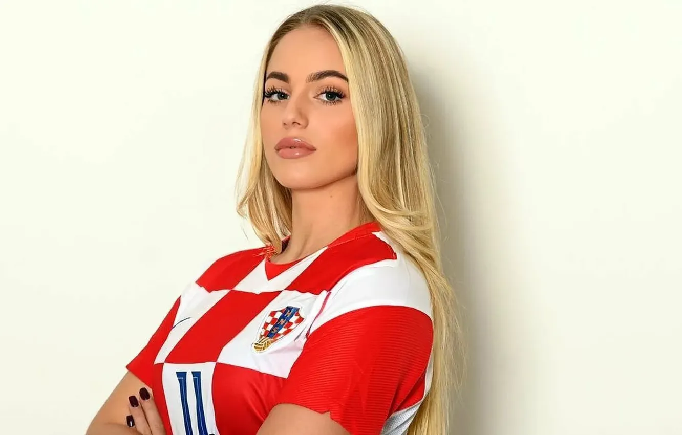 Photo wallpaper soccer, player, Ana Maria Markovic