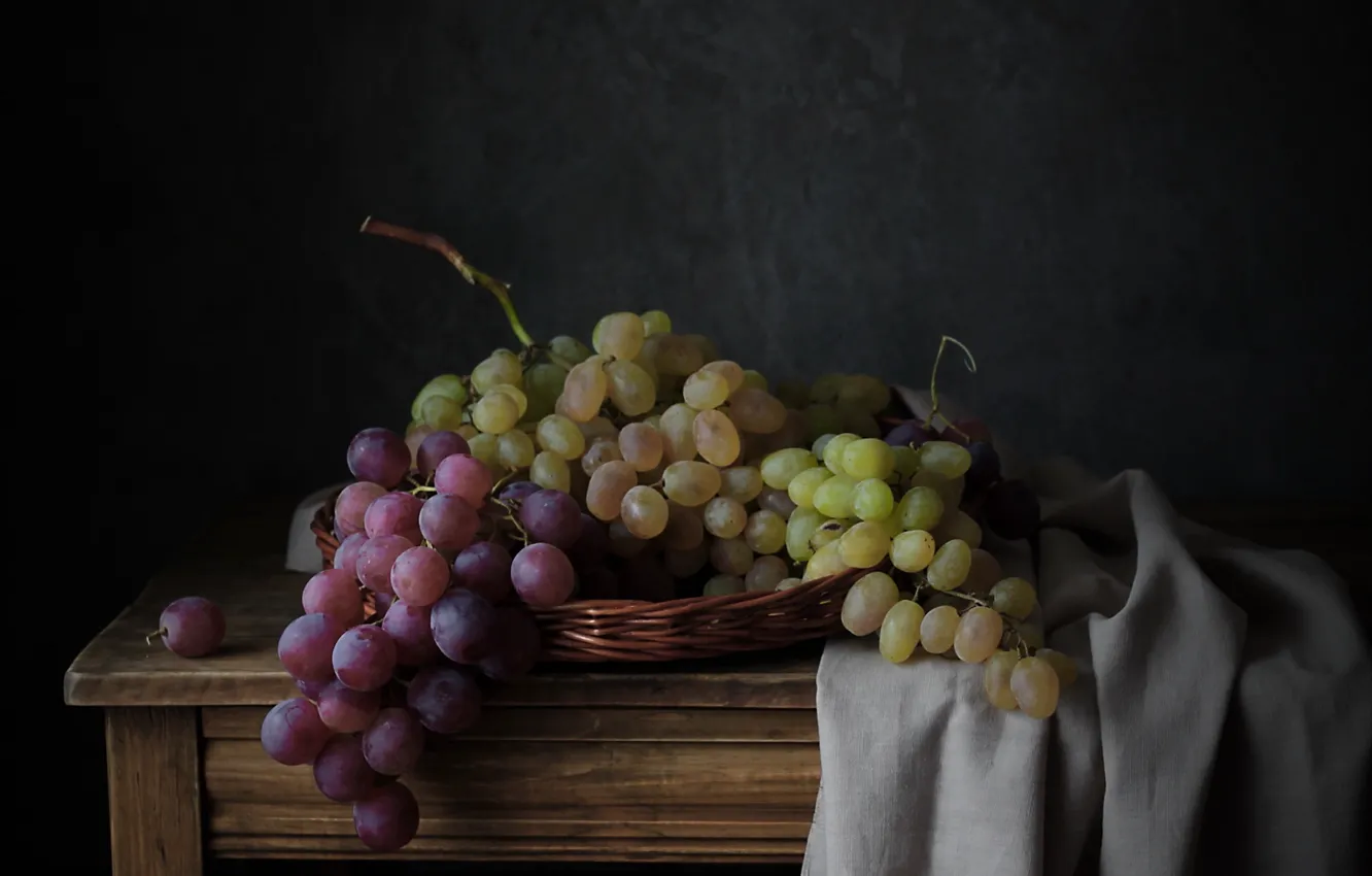 Photo wallpaper berries, grapes, bunch