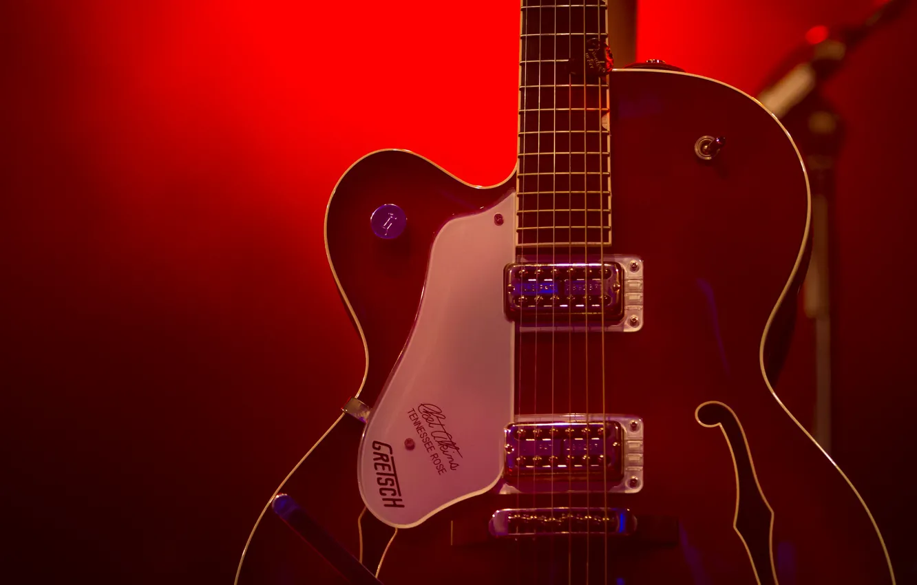 Photo wallpaper guitar, strings, red light, stage