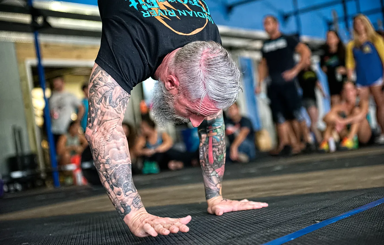 Photo wallpaper men, training, crossfit, walking with hands