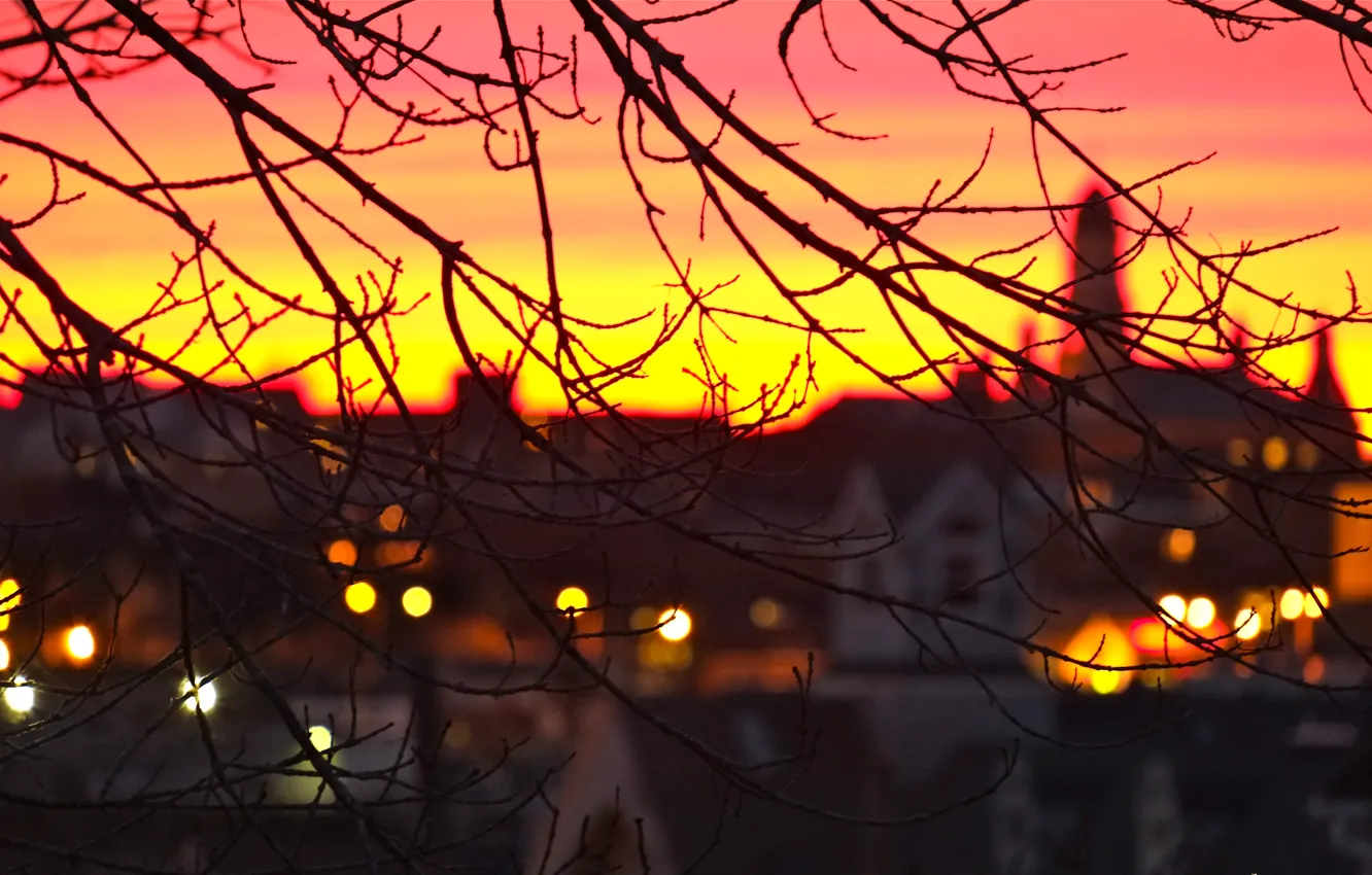 Photo wallpaper city, the city, lights, England, the evening, sunset, Gloucester