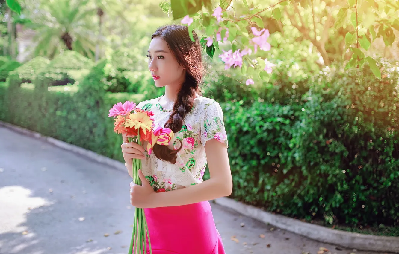 Photo wallpaper look, girl, flowers, Asian
