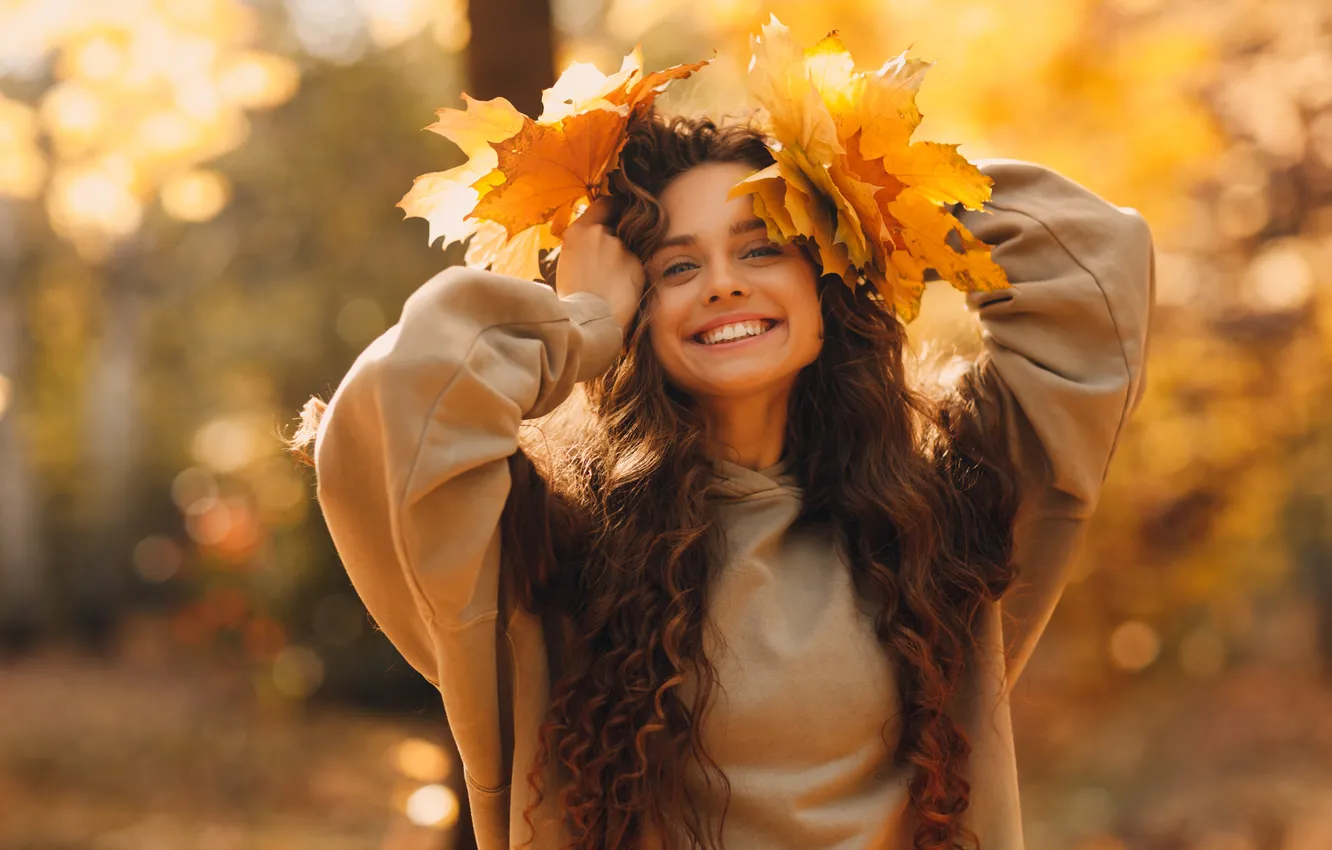 Photo wallpaper autumn, look, girl, light, joy, yellow, nature, pose