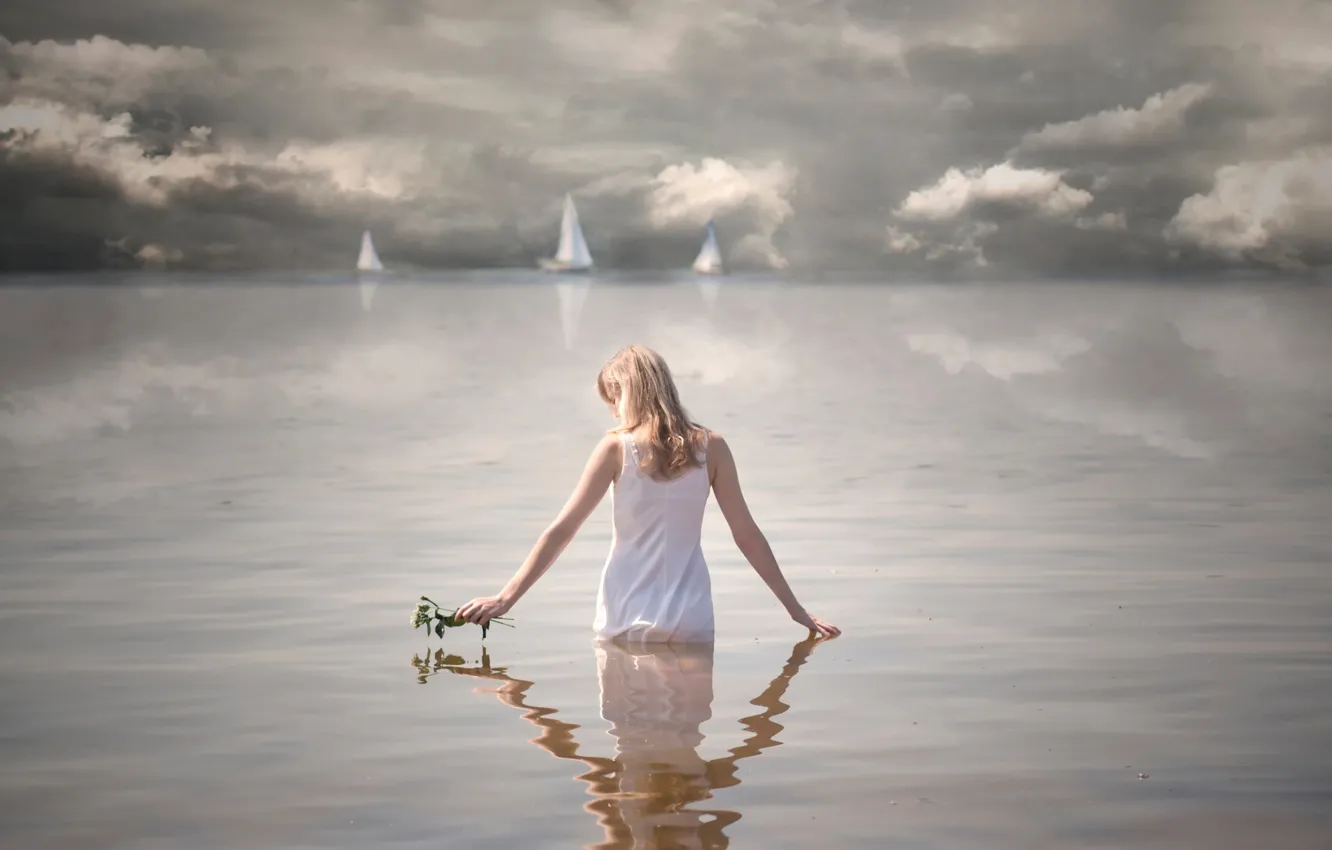 Photo wallpaper girl, flowers, sails, in the water