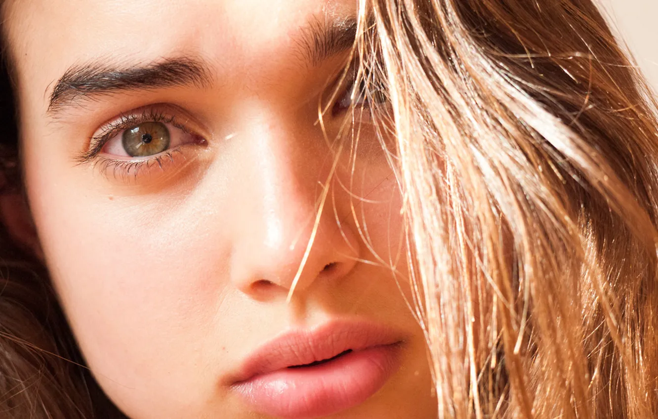 Photo wallpaper girl, face, brown hair, green eyes