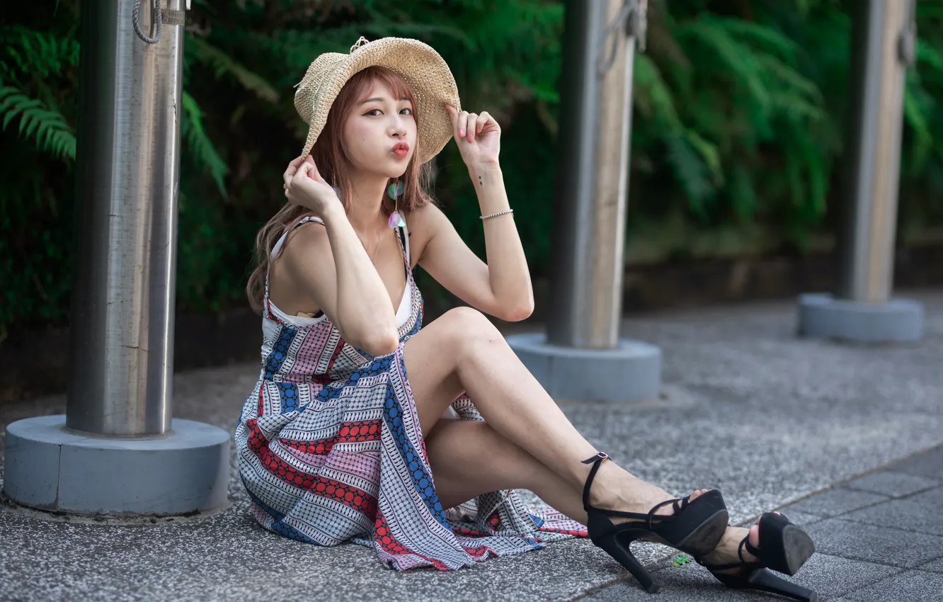 Photo wallpaper look, pose, model, portrait, hat, makeup, figure, dress