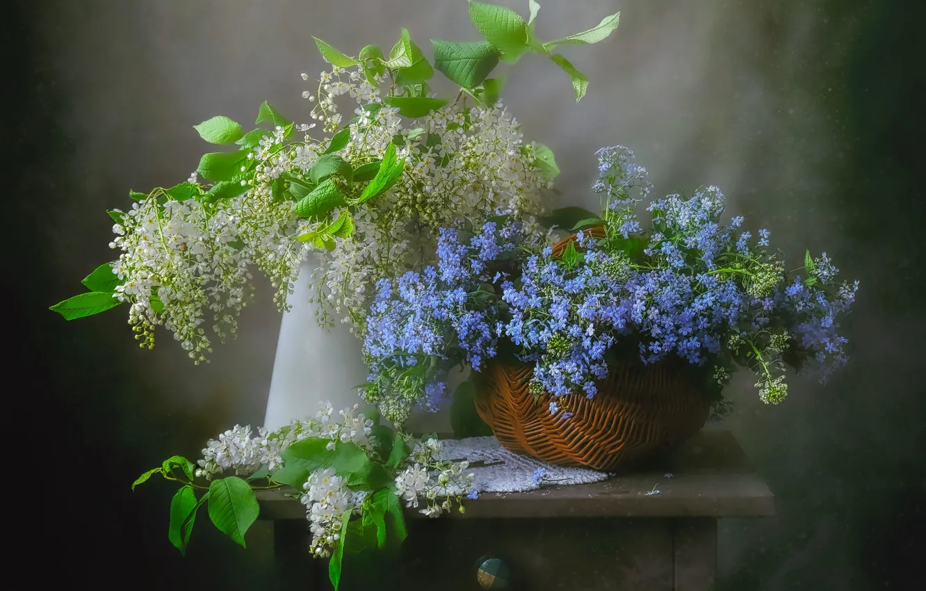 Photo wallpaper leaves, flowers, blue, bouquet, spring, table, vase, white