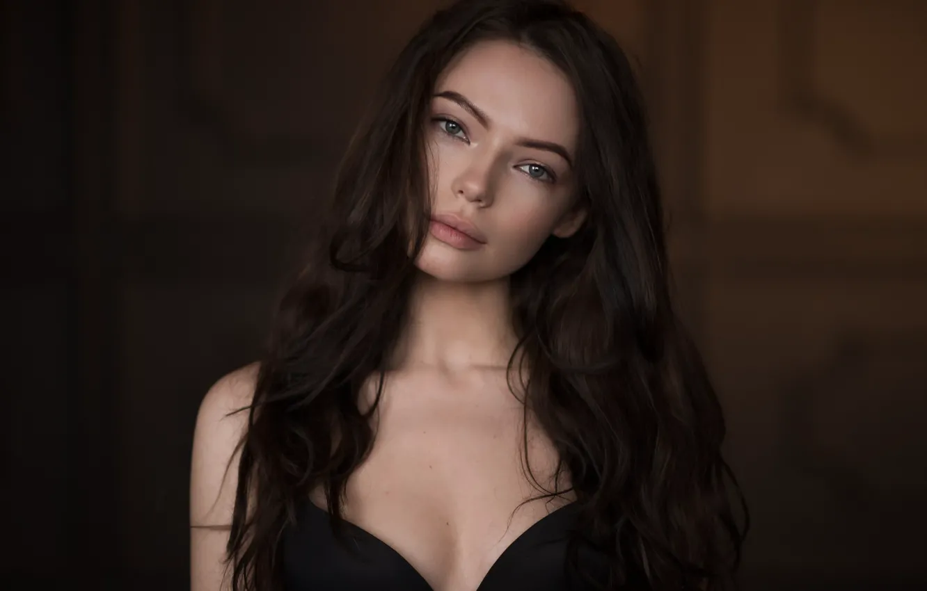 Photo wallpaper portrait, neckline, sponge, Andrey Firsov, Inna Tkachuk