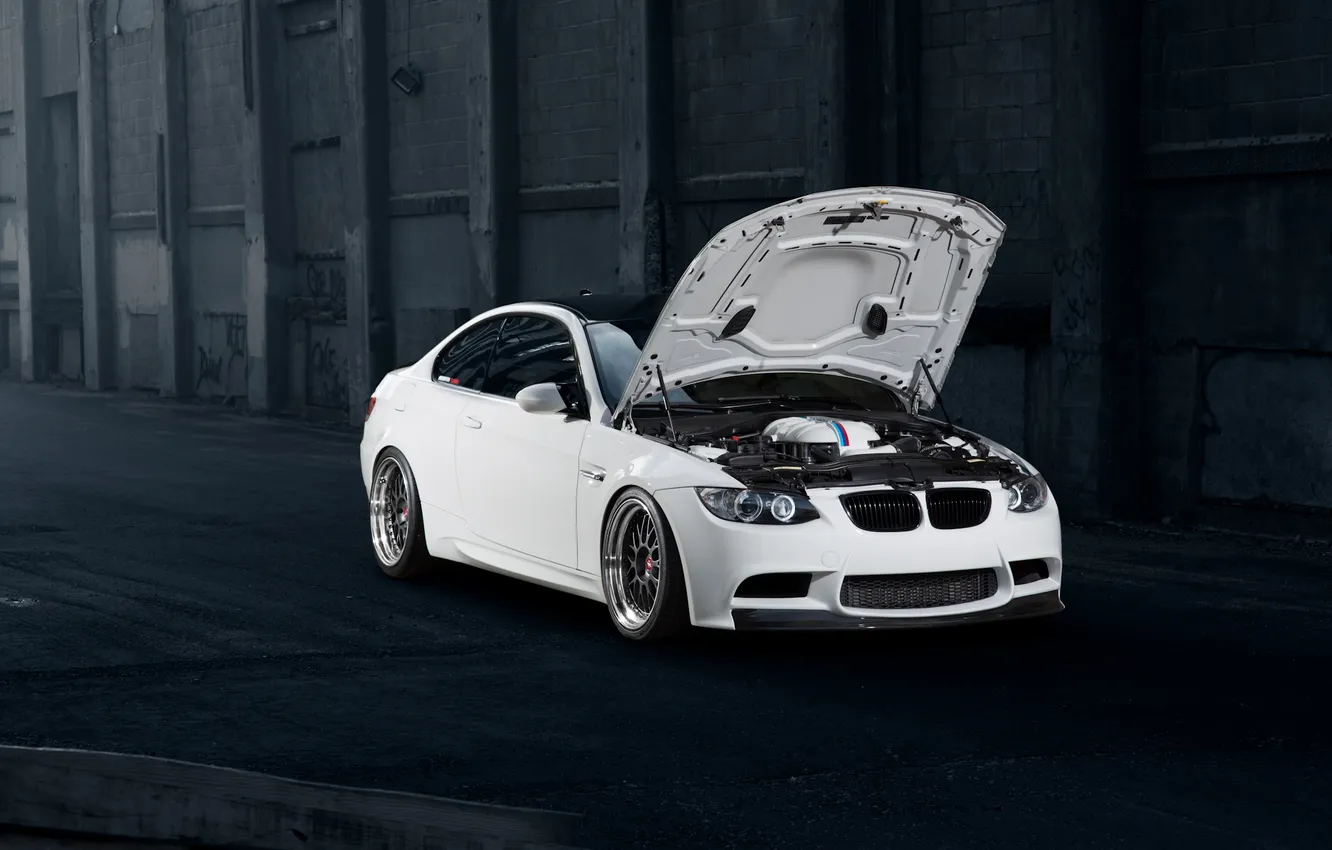 Photo wallpaper BMW, BMW, white, white, front, E92, open the hood