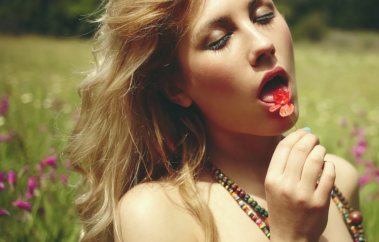 Photo wallpaper language, girl, flowers, model, hair, portrait, blonde, girl