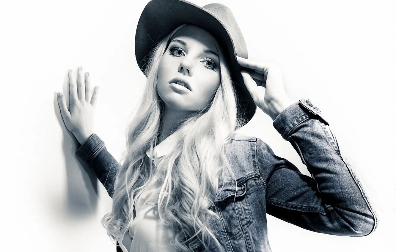 Photo wallpaper portrait, jeans, hat, jacket, blonde, black and white, blue-eyed