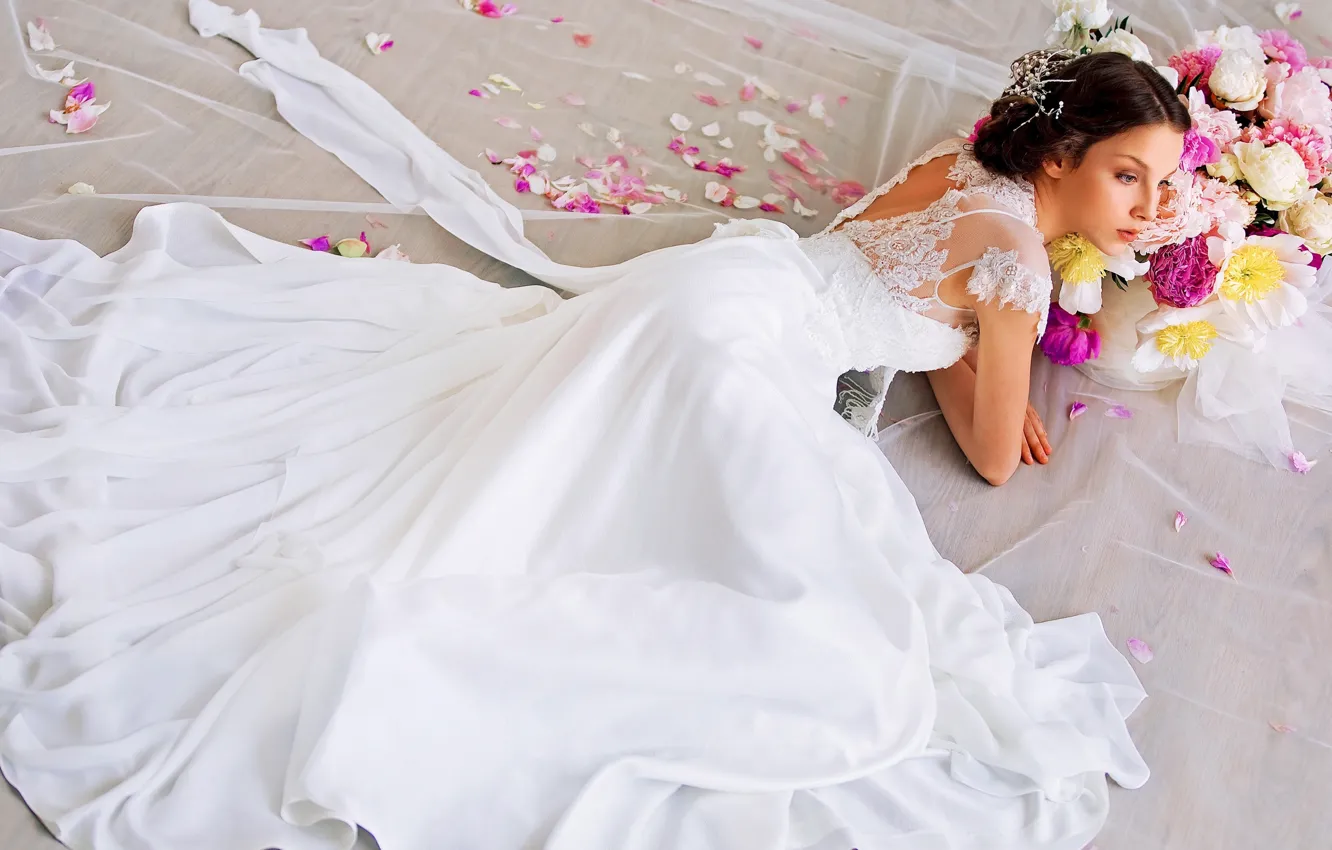 Photo wallpaper flowers, model, the bride, wedding