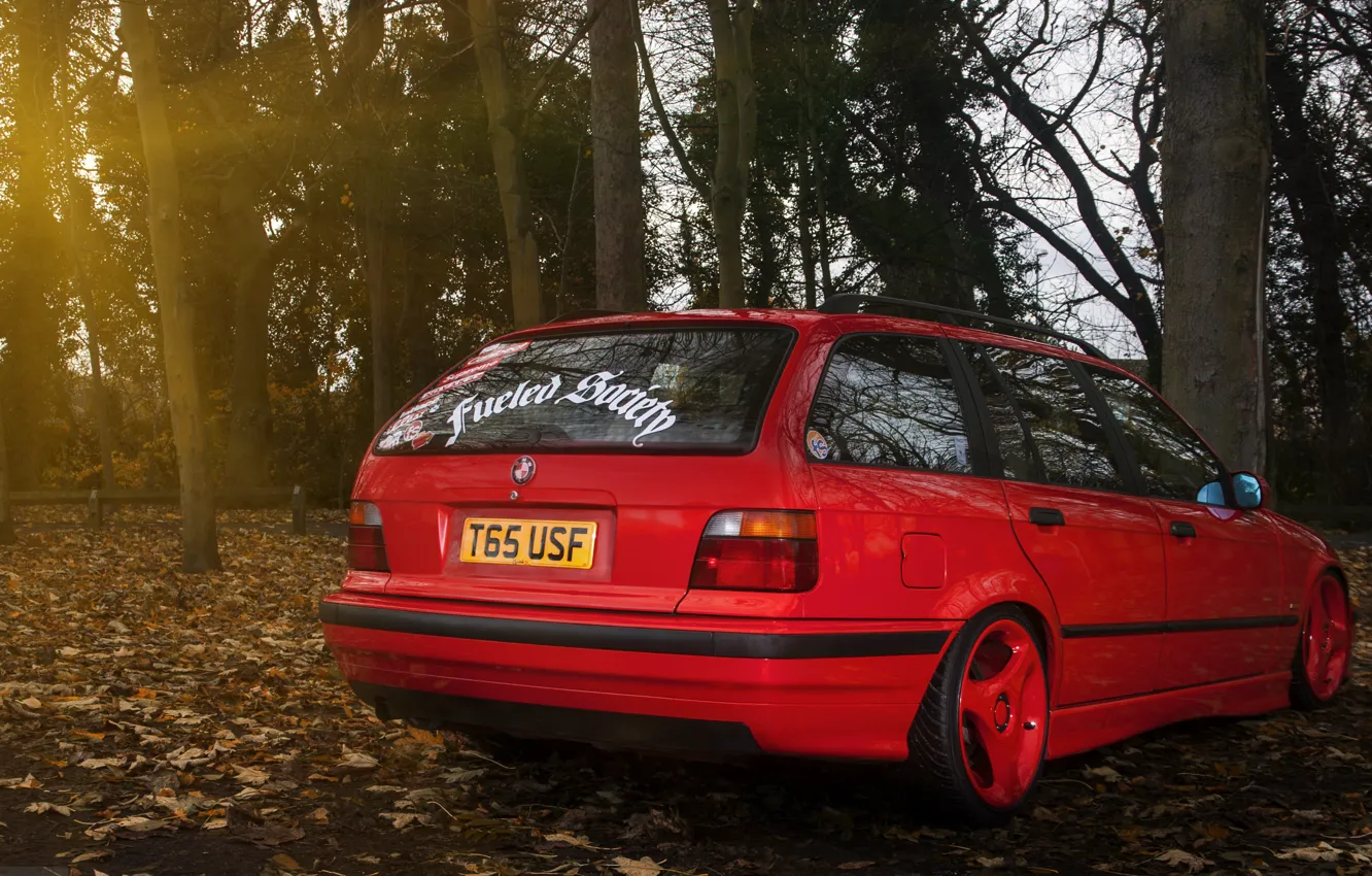 Photo wallpaper BMW, red, wagon, E36