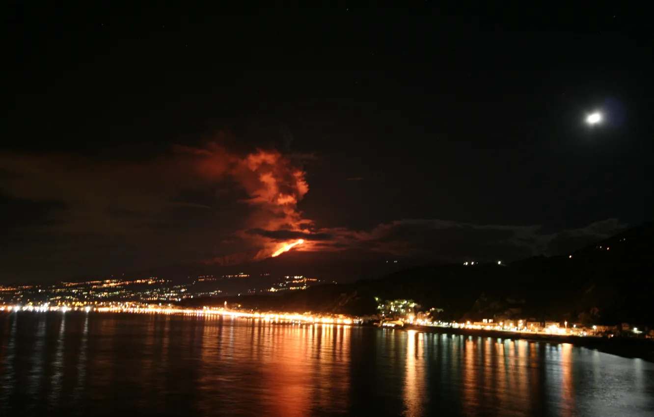 Photo wallpaper lights, moon, Italy, lava, Etna, Sicily, volcano, eruption