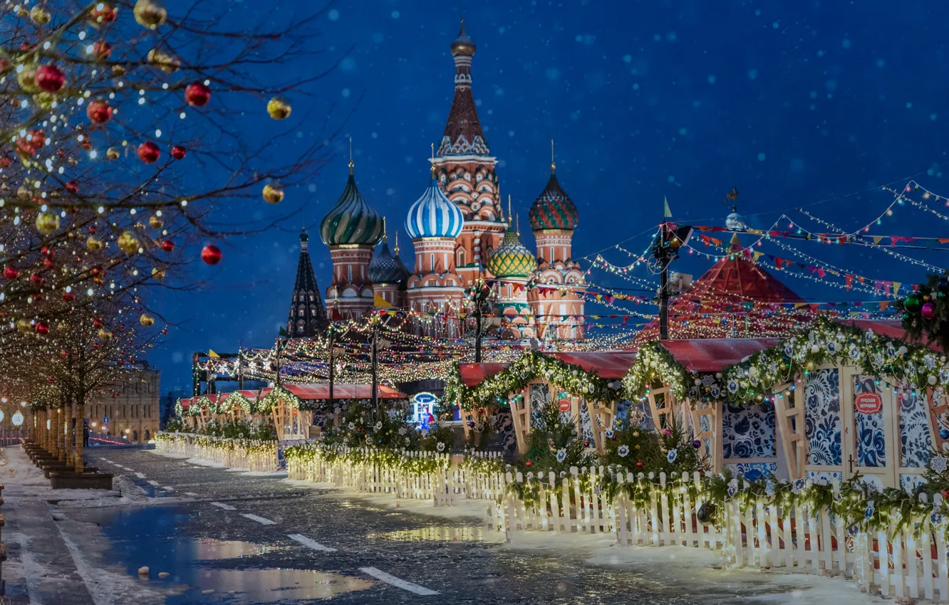 Photo wallpaper winter, balls, snow, trees, balls, Moscow, Cathedral, New year