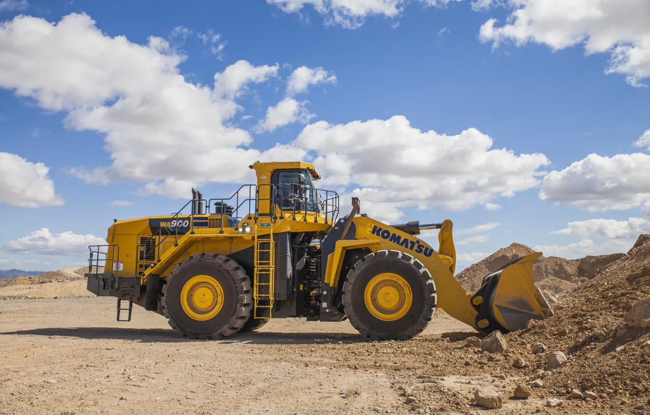 Photo wallpaper sand, the sky, bucket, the ground, big wheels, quarry loader, Komatsu, Komatsu WA900