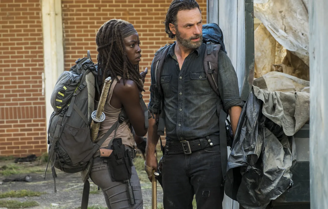 Photo wallpaper weapons, season 7, The Walking Dead, Andrew Lincoln, Michonne, Danai Gurira, Rick, zombie Apocalypse