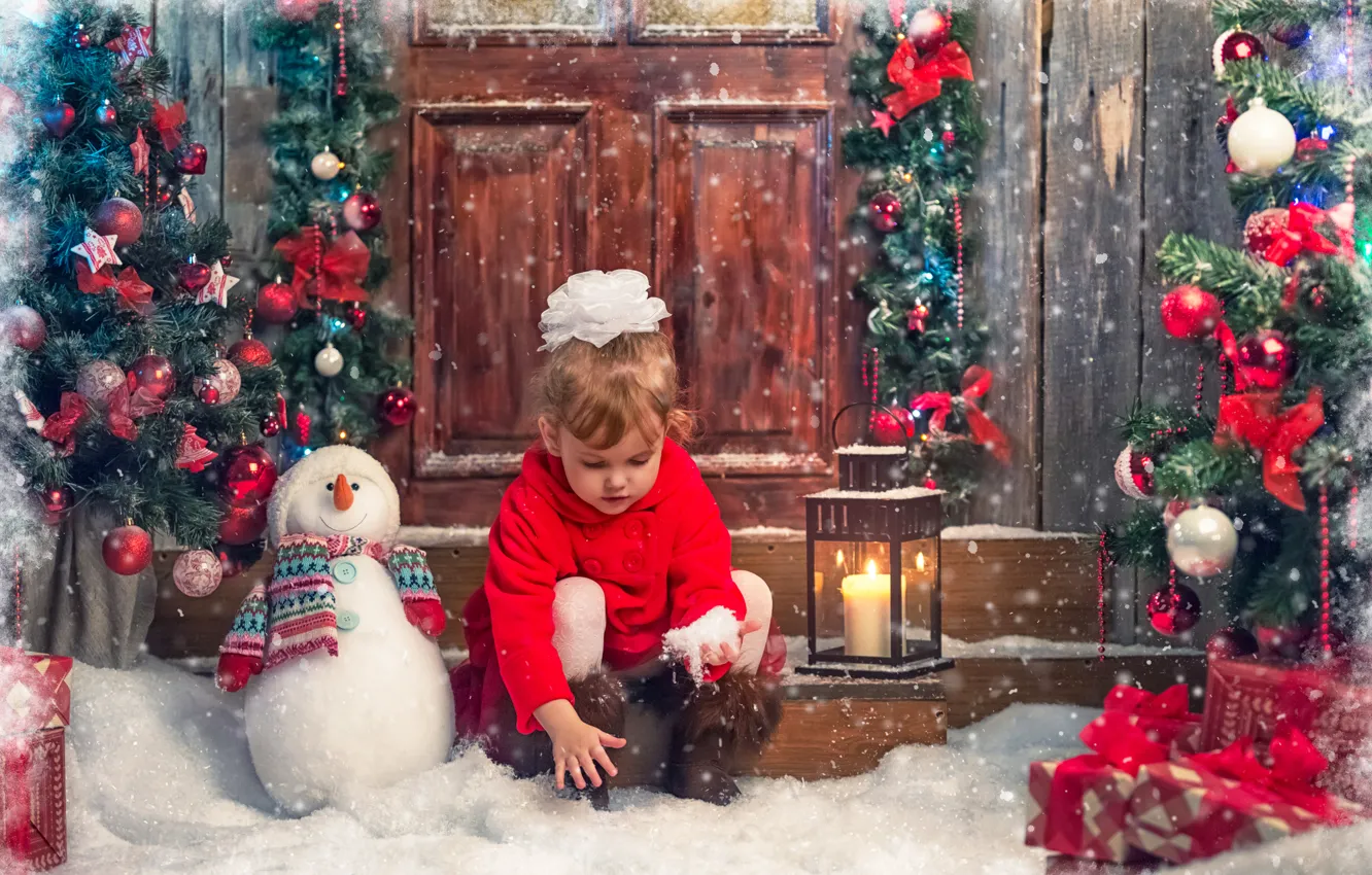 Photo wallpaper snow, children, toys, tree, new year, candle, girl, lantern