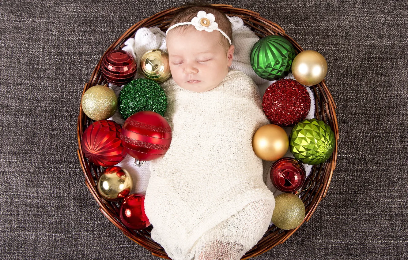 Photo wallpaper Christmas, baby, basket