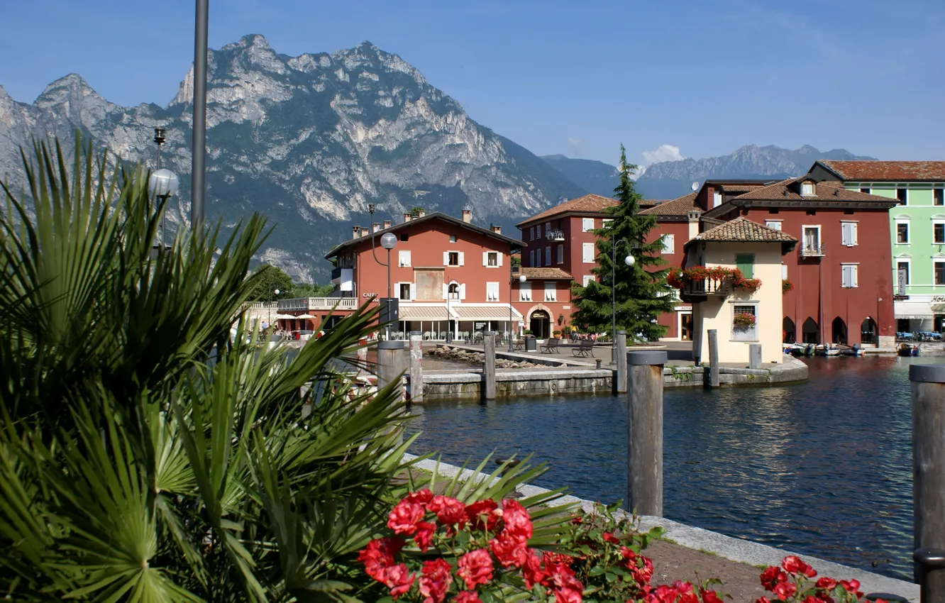 Photo wallpaper the sky, mountains, the city, photo, home, Italy, Nago-Torbole