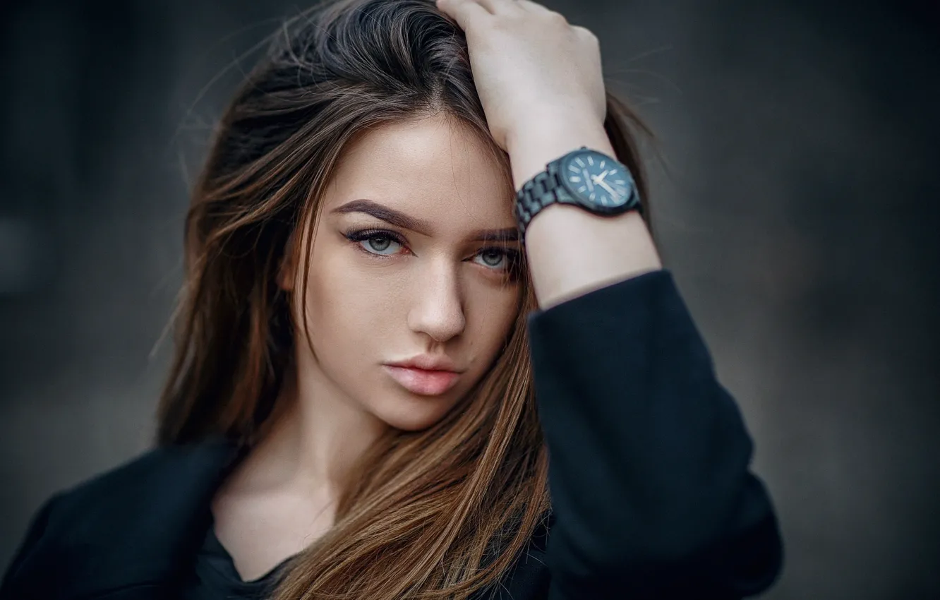 Photo wallpaper look, face, pose, background, model, watch, hand, portrait