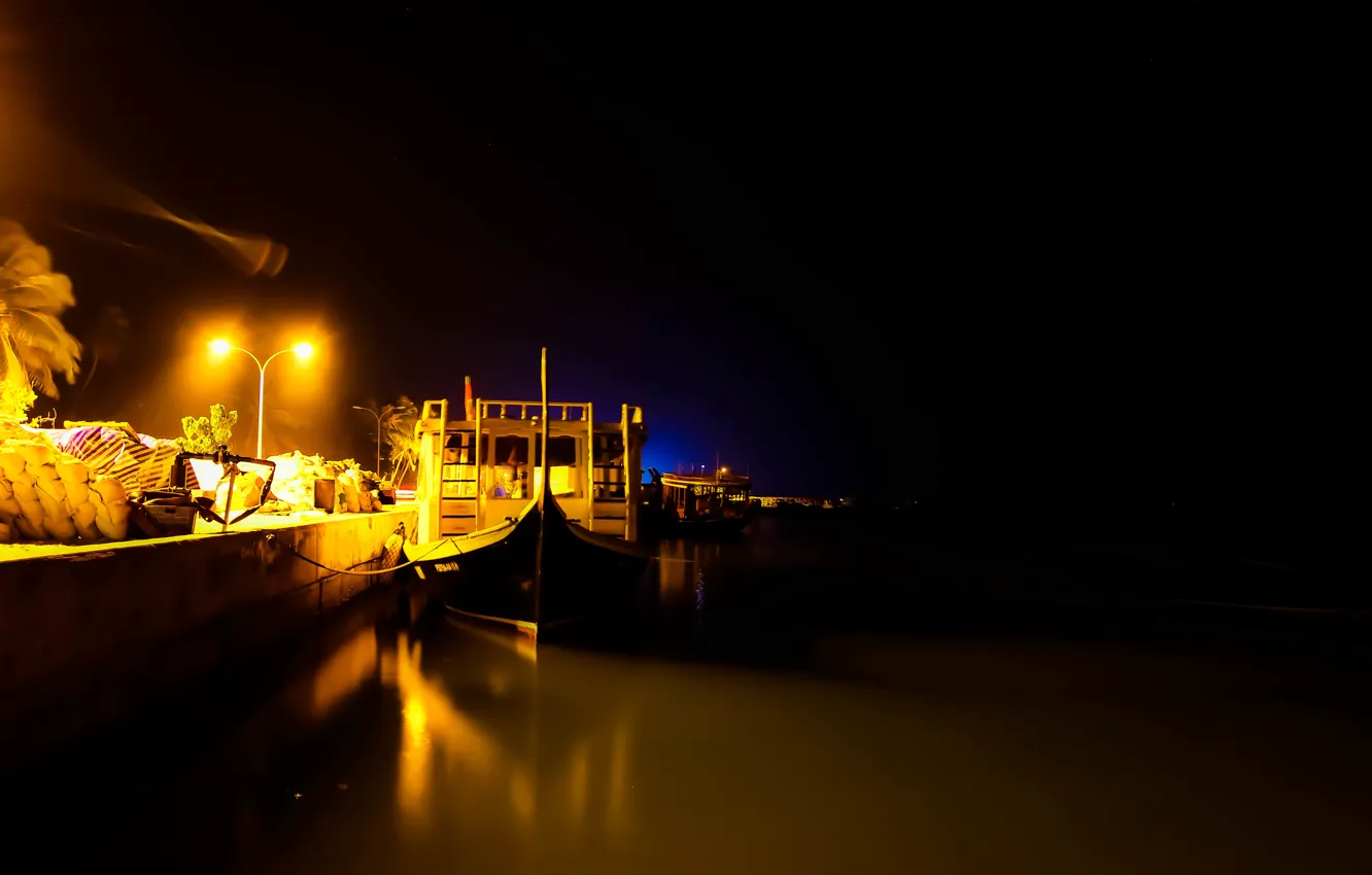 Photo wallpaper night, boat, Marina, promenade, night, Maldives, Male, travel