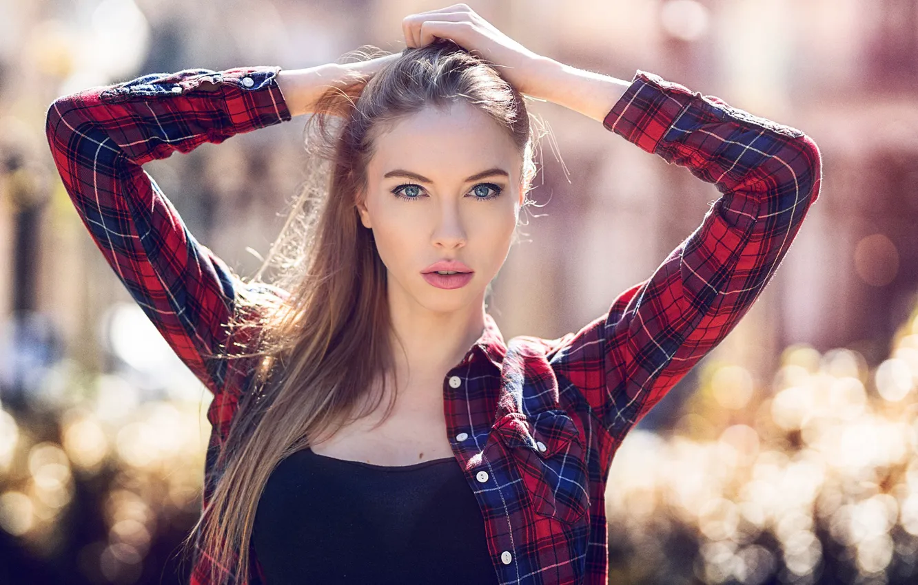 Photo wallpaper girl, the sun, pose, glare, makeup, hairstyle, shirt, beauty