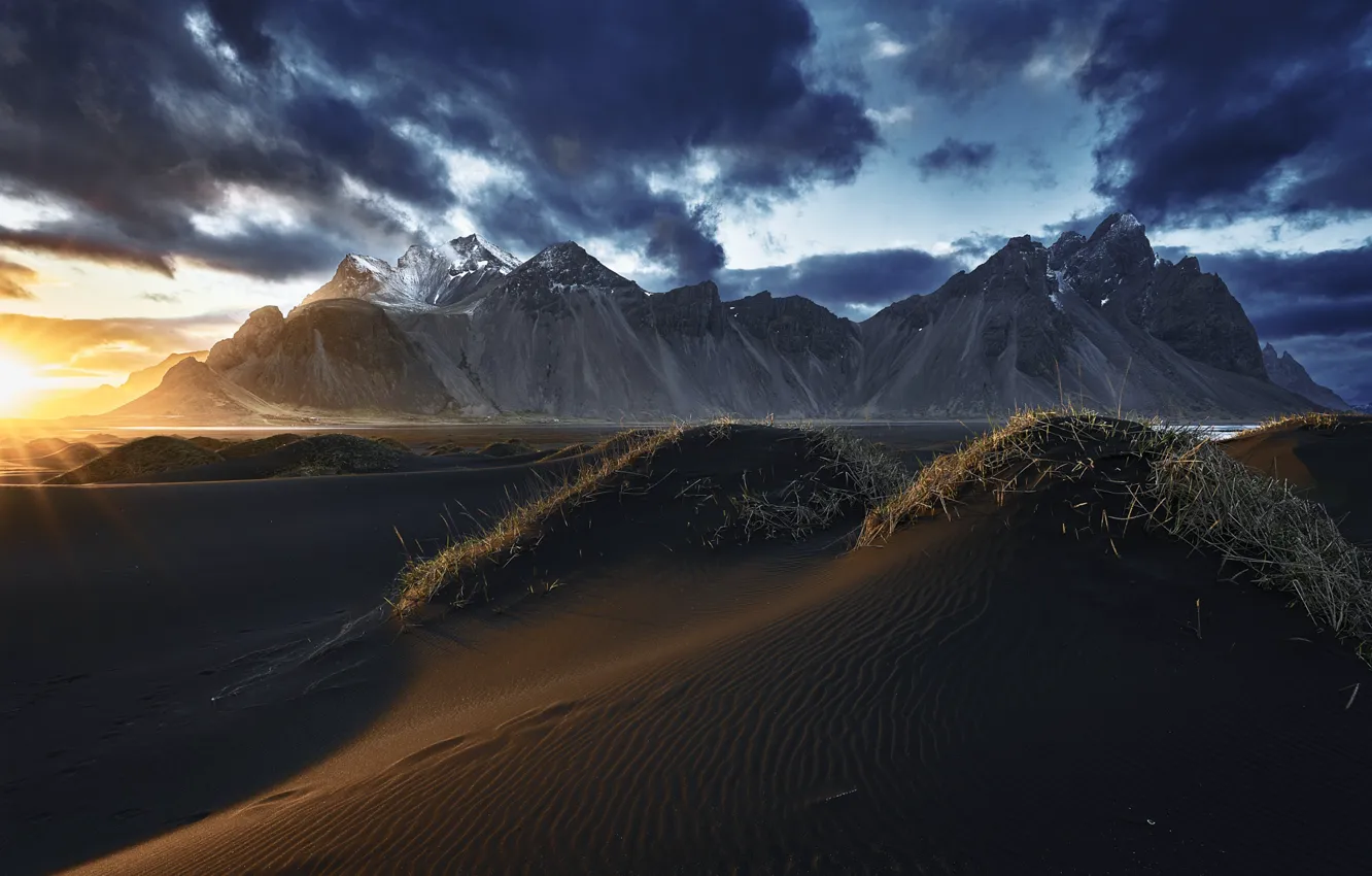 Photo wallpaper mountains, shore, dunes