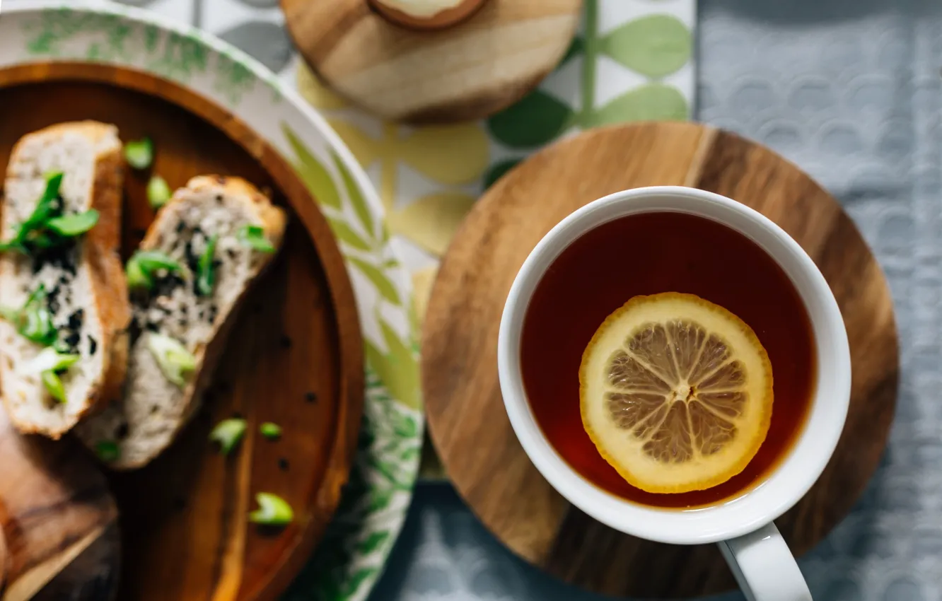 Photo wallpaper greens, table, lemon, tea, Breakfast, bow, plate, bread