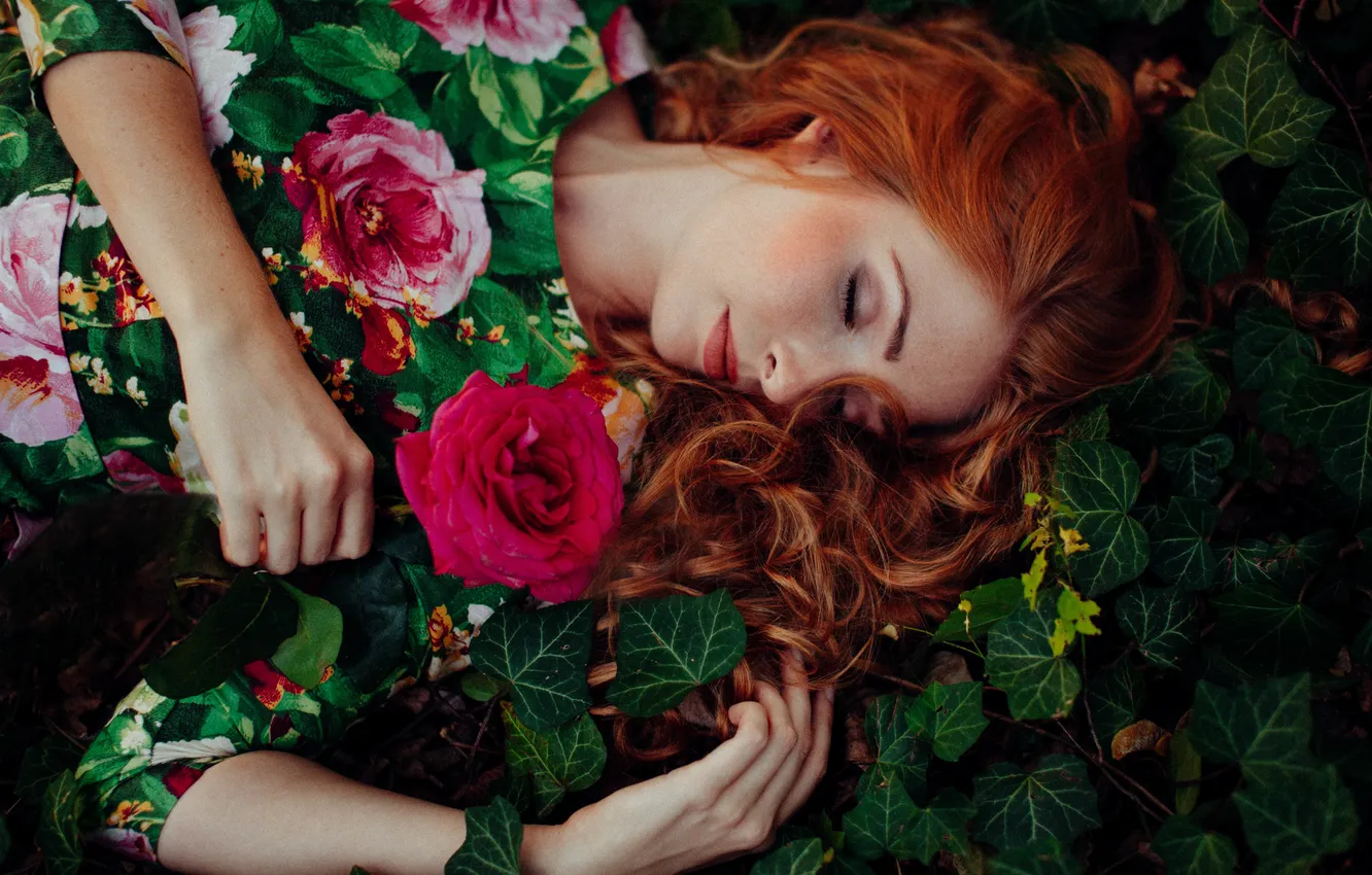 Photo wallpaper girl, flowers, red