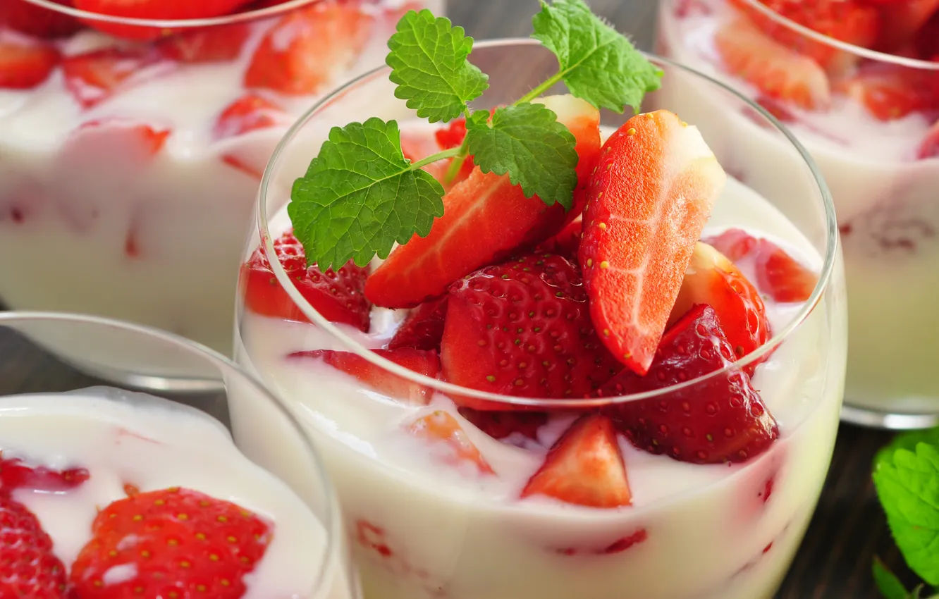Photo wallpaper berries, food, strawberry, dessert, sweet, cream, dessert, strawberries