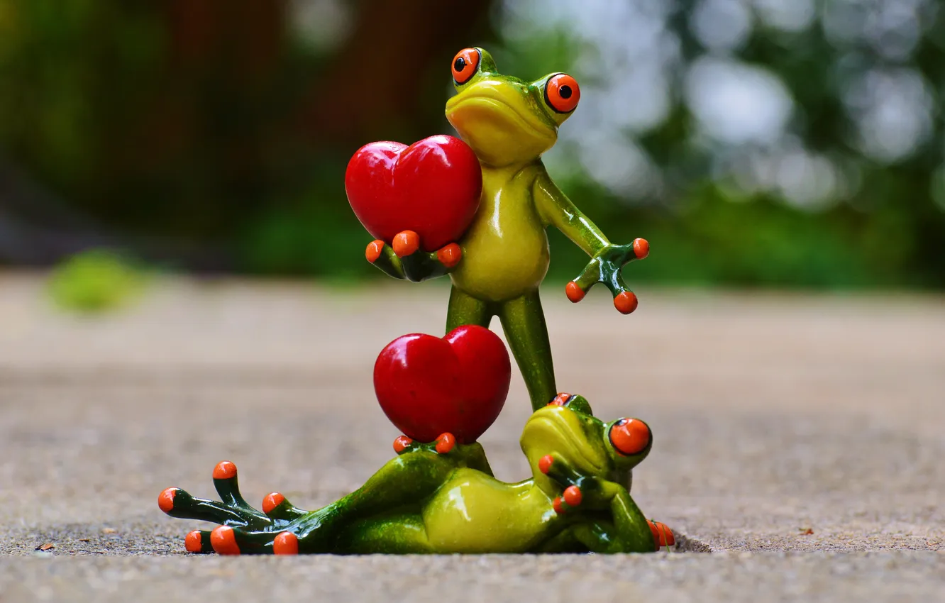 Photo wallpaper road, love, pose, holiday, heart, frog, hearts, a couple