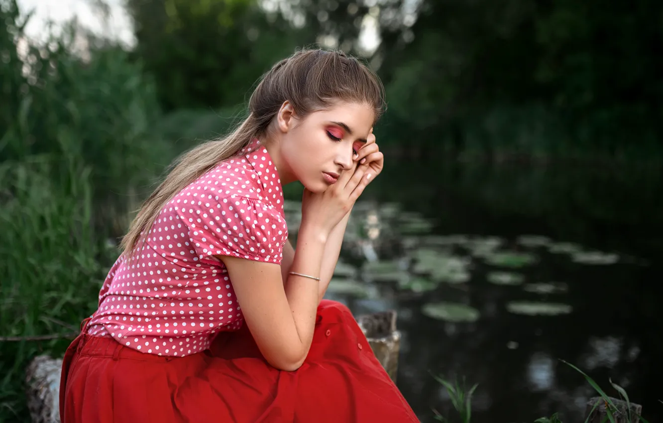 Photo wallpaper makeup, sponge, Ruslan, the river, Forest Albert